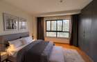 3 Bed Apartment with En Suite in Riverside - 10