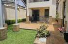 1 Bed House with En Suite in Runda - 1