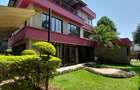 5 Bed Townhouse with En Suite in Lavington - 1