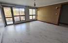 3 Bed Apartment with Gym in Garden Estate - 4