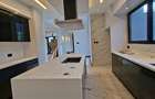 5 Bed House with En Suite in Nyari - 6