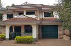 6 Bed House with En Suite at Lavington Road - 3