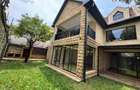 5 Bed Townhouse with En Suite in Lavington - 1