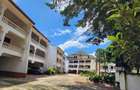 4 Bed Townhouse with En Suite in Westlands Area - 1