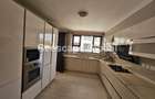 3 Bed Apartment with En Suite in Riverside - 6