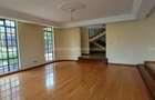 5 Bed Townhouse with En Suite at Lavington Green - 5
