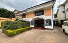 3 Bed Townhouse with En Suite in Westlands Area - 1