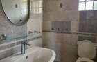 4 Bed Townhouse with En Suite in Rosslyn - 9