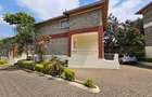 5 Bed Villa with En Suite in Lavington - 1