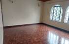 5 Bed Townhouse with Backup Generator in Kilimani - 4