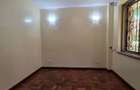 5 Bed Townhouse with En Suite at Othaya Road - 9