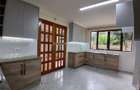 5 Bed Townhouse with En Suite at Lavington Green - 6