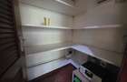 4 Bed House with En Suite in Lake View - 18