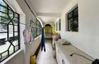 4 Bed Apartment in Riverside - 12