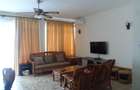 Serviced 3 Bed Apartment with En Suite at Links - 6