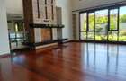 4 Bed House with En Suite in Runda - 11