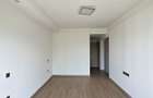 3 Bed Apartment with En Suite in Riverside - 20