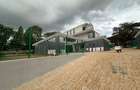 5 Bed Townhouse with En Suite in Karen - 2