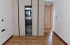 6 Bed Villa with En Suite in Lavington - 7