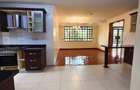 4 Bed Townhouse with En Suite at Close To Isk - 7