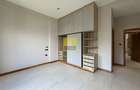 4 Bed Apartment in Loresho - 16