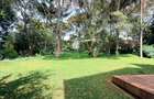 5 Bed Villa with En Suite in Spring Valley - 5