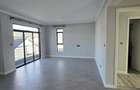 4 Bed House with En Suite at Fivestar Paradise - 4