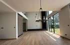 5 Bed Townhouse with En Suite in Runda - 3