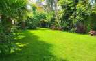 5 Bed Villa with Swimming Pool in Runda - 19