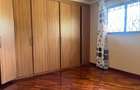 4 Bed Townhouse with En Suite in Ridgeways - 5