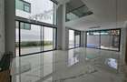 6 Bed Townhouse with En Suite in Lavington - 4