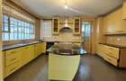 4 Bed Townhouse with Walk In Closet at Near The Hub Mall - 8