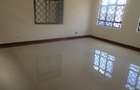 12,912 ft² Warehouse with Service Charge Included in Industrial Area - 12