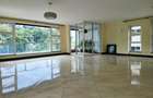 4 Bed Apartment with En Suite in General Mathenge - 19