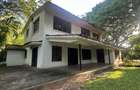 4 Bed Townhouse with En Suite at Moyne Drive - 3