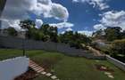 5 Bed Villa with En Suite in Nyari - 18