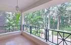3 Bed Apartment with En Suite at Riverside Drive - 9