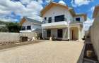 4 Bed House with En Suite in Ongata Rongai - 1