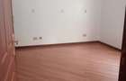 4 Bed Villa with En Suite at Brookside - 14