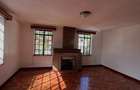 5 Bed Townhouse with En Suite in Lavington - 7
