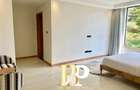 Furnished 4 Bed Apartment with En Suite in Spring Valley - 18