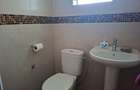 5 Bed Townhouse with En Suite at Ibis Crescent - 14