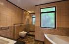5 Bed Townhouse with En Suite in Lavington - 5
