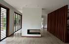 3 Bed House in Nyari - 6