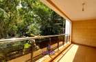 3 Bed Apartment with En Suite at Riverside Drive - 18