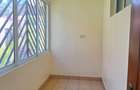 5 Bed Townhouse with En Suite in Kyuna - 9