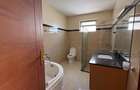 4 Bed Apartment with En Suite in Kileleshwa - 17