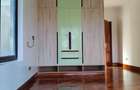 6 Bed House with En Suite at Kephis - 17