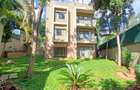 5 Bed Townhouse with En Suite at Lavington - 1