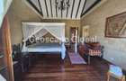 4 Bed House with En Suite in Runda - 3